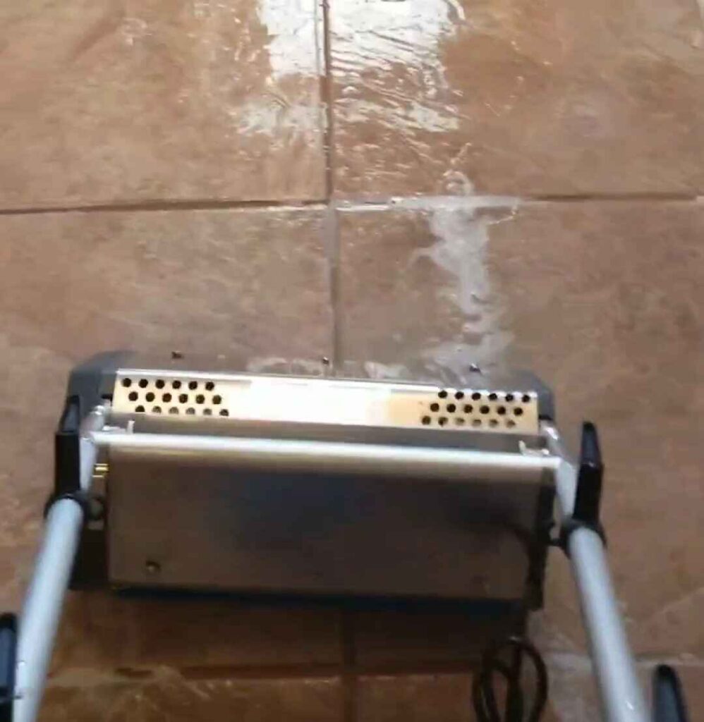 residential tile & grout cleaning